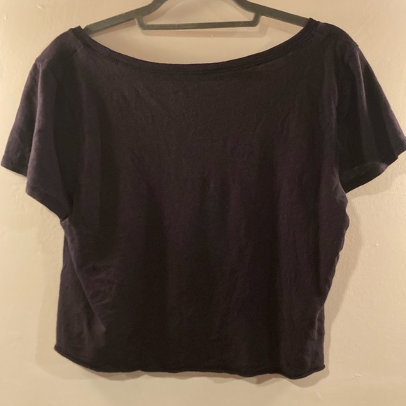 Lucky Brand Large navy crop top t shirt with wide neck mandala pattern - Picture 4 of 4